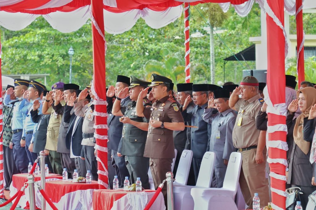 Upacara Peringatan Hari Otonomi Daerah Xxvii Hut Satpol Pp Dan Linmas