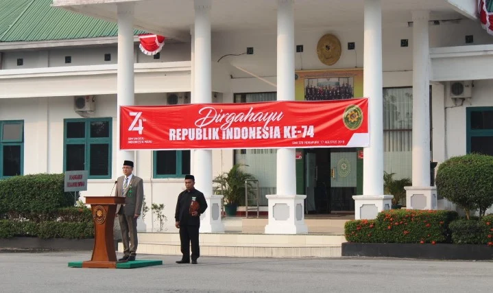PENGADILAN NEGERI SIAK SRI INDRAPURA SELENGGARAKAN UPACARA HUT RI KE-74