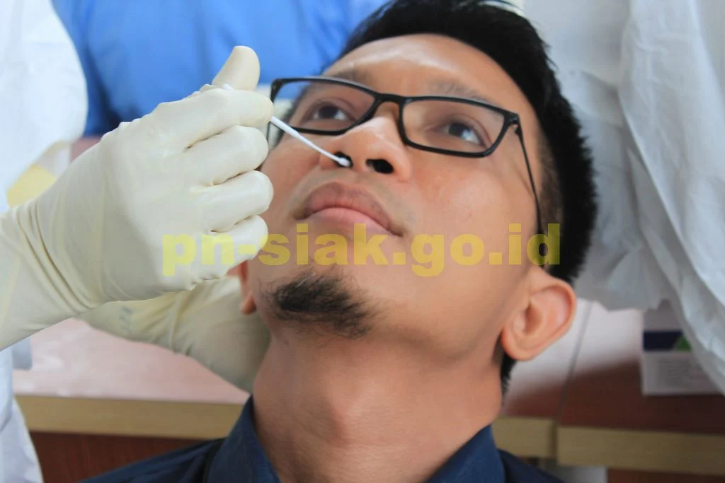 SWAB Antigen di Lingkungan Pengadilan Negeri Siak Sri Indrapura