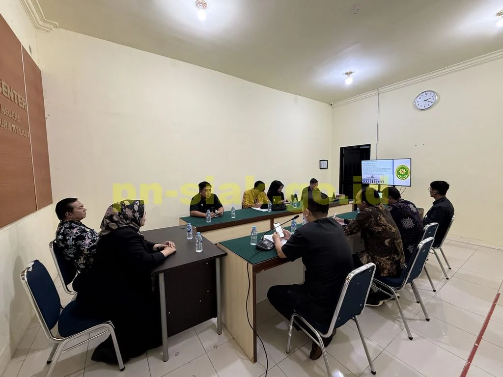 Analisa Anggaran Peninjauan Lokasi Izin Pembukaan Moratorium Pembangunan Gedung Kantor di Pengadilan Negeri Siak Sri Indrapura