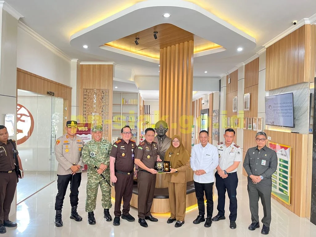 Kunjungan Kerja Kepala Kejati Riau