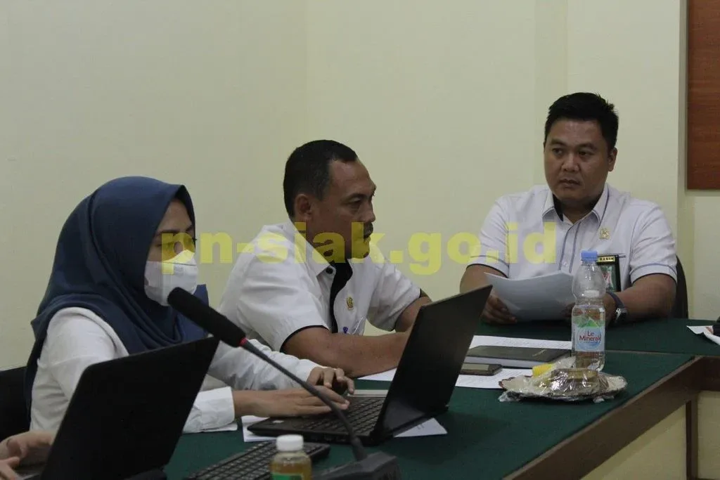 Upacara Bendera Memperingati Hari Ulang Tahun Kemerdekaan Republik Indonesia Ke-73 — foto 5